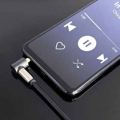 6. Wozinsky AUX Cable Right Angle (Male-Male) Mini Jack Cable 3m Black