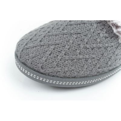 24. Skechers W 167225/GRY Slippers
