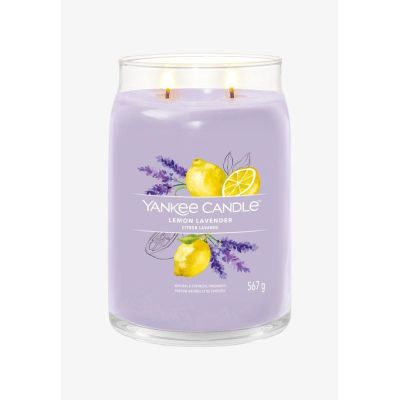 4. Large Candle LEMON LAVENDER YANKEE
