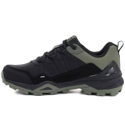 8. Men's waterproof oversized softshell trekking shoes black DK 17920