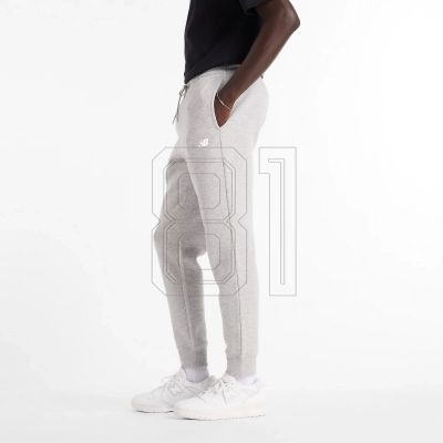 2. New Balance Sport Fleece Jogger M MP43904AG