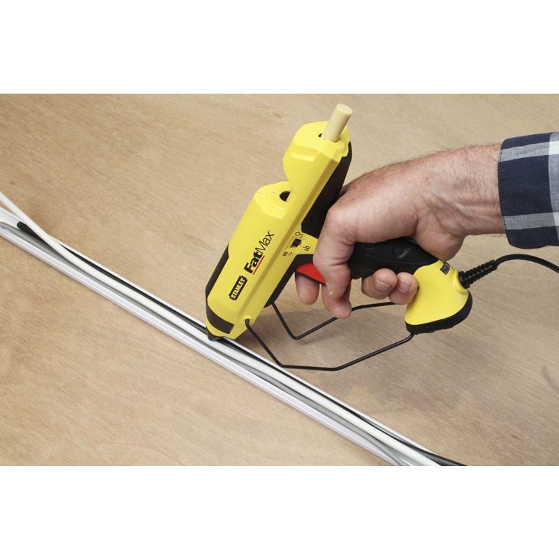 4. Stanley Fatmax PRO GR100R FMHT6-70418 200W Hot Glue Gun