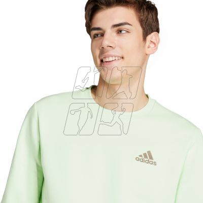 5. adidas Essentials Fleece M IN0326 sweatshirt