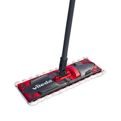 16. Vileda Ultramax TURBO spin mop