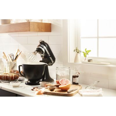 3. KitchenAid Artisan Kitchen Machine 5KSM175PSEOB 4.8 L