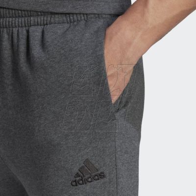 4. Adidas Fleece Regular Taprered Pants M HL2243