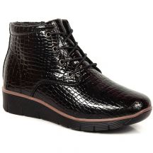 Black Insulated Patent Leather Wedge Ankle Boots Filippo