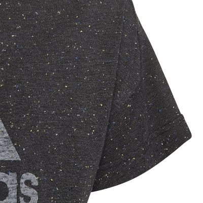 5. adidas Badge of Sport Tee Jr HM2646