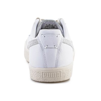 6. Puma Clyde Base M 390091-01 shoes