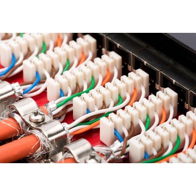 2. Digitus Desktop Patch Panel 12x RJ45, LSA level, cat.6A, shielded, black, cable guide