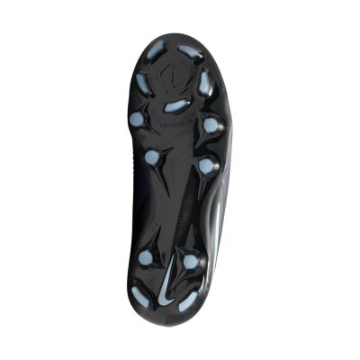 6. Nike Phantom 6 Low Pro FG/MG HM9204 003 Kids’ Football Boots
