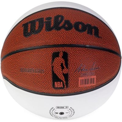 2. WILSON NBA AUTOGRAPH BASKETBALL R.3