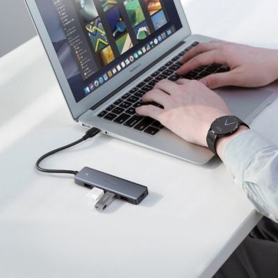 2. Ugreen Hub Adapter 4in1 USB to 4x USB 3.0+micro USB (gray)