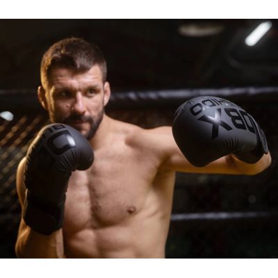 4. 10oz Boxing Gloves - Mono - Valor Series