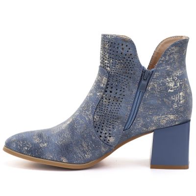 3. Women's openwork ankle boots with a block heel, blue M.Daszyński SA217-6