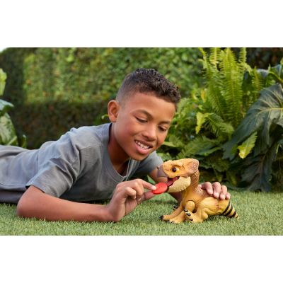 2. Jurassic World JGC01 figure for kids