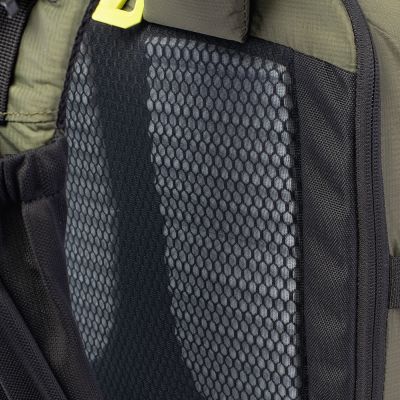13. Elbrus Skiway 25 Backpack 92800597681