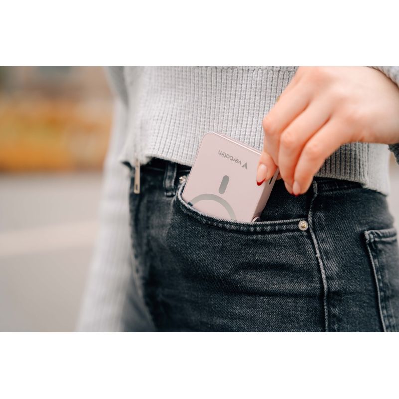 4. Verbatim Charge 'n' Go Magnetic Wireless Lithium Polymer (LiPo) 10000 mAh Wireless Charging Pink