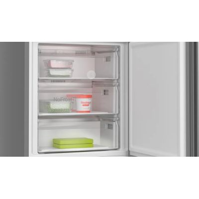 7. BOSCH KGN49OCAF fridge-freezer