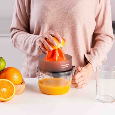 11. Taurus Citrus Compact Glass 30W Citrus Juicer