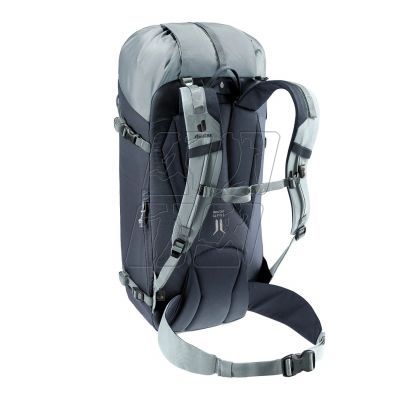 6. Deuter Guide 30L Backpack 3361323-7411