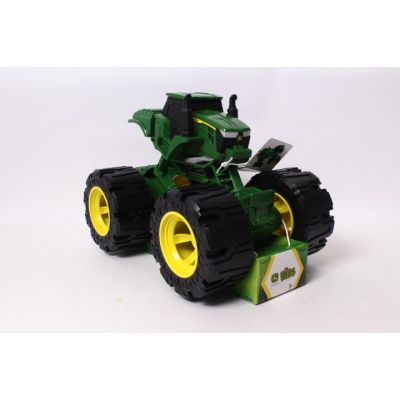 2. TOMY John Deere off-road tractor 47492 /2
