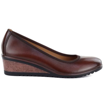 2. Women's brown wedge shoes Vinceza 58628