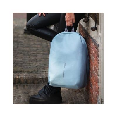 29. XD DESIGN ANTI-THEFT BACKPACK BOBBY SOFT GREEN P/N: P705.797