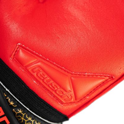 13. Reusch Attrakt Silver Jr 5572215 7075 Goalkeeper Gloves