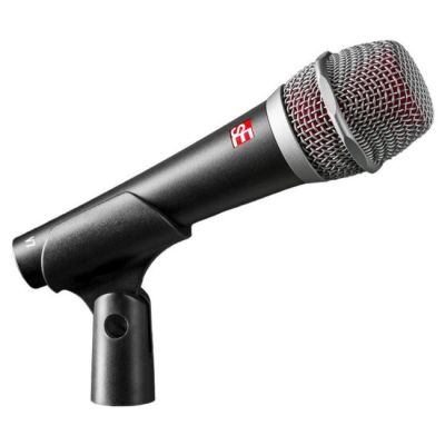 2. sE V7 - Dynamic Microphone