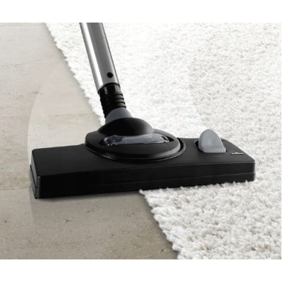 9. BOSCH BWD 41740 AquaWash&Clean vacuum cleaner