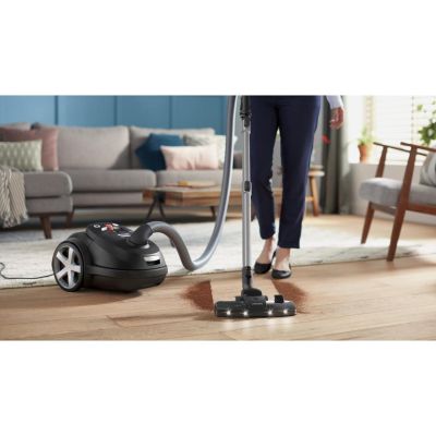 20. PHILIPS XD8122/10 vacuum cleaner