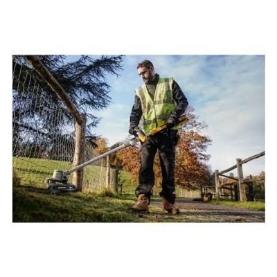 7. 18VDCMST561N DEWALT Cordless Trimmer