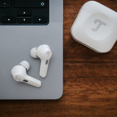 6. Teufel AIRY TWS Pro True-Wireless Bluetooth earphones silver-white - Headphones - 20 KHz