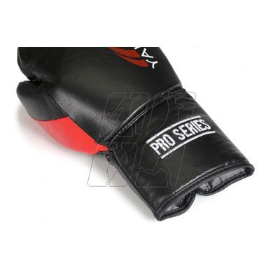 3. Yakima Sport Wolf L 10 oz gloves 10052210OZ