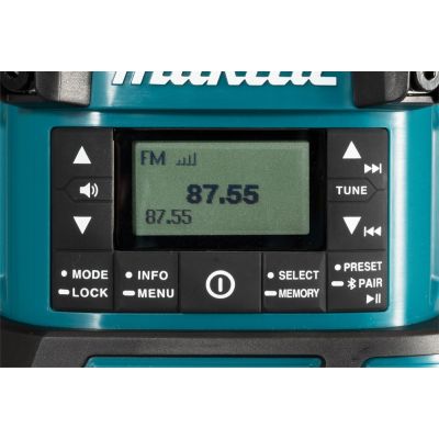 3. Tourist lamp with radio DMR056 MAKITA