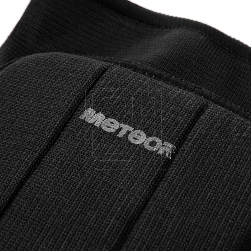 2. Knee pads Meteor 17301