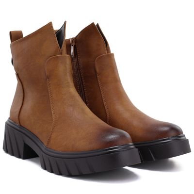 4. Women's insulated camel ankle boots M.Daszyński 2502