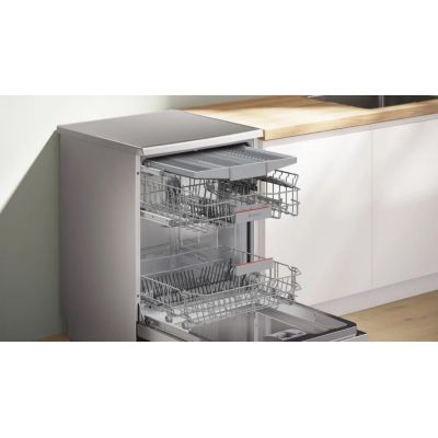 5. BOSCH SMS4EVI04E dishwasher