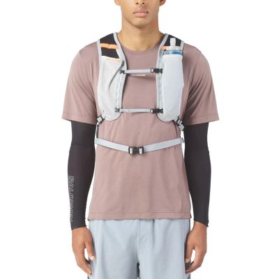 3. Salomon Cross 12 Backpack LC2856900 Gray One size