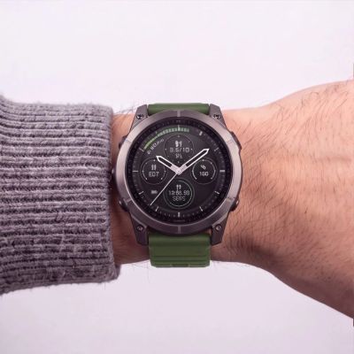 6. Tech-Protect Silicone Strap for Garmin Fenix 5 / 6 / 6 Pro / 7 / 8 / 8 Pro / E / 9 / 9 Pro (47 mm) – Green