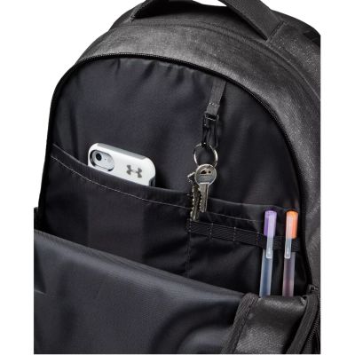 8. Under Armor Signature Backpack 1355696-010 