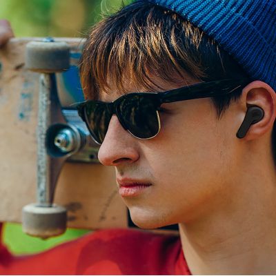 10. JBL Wave Beam wireless in-ear headphones Bluetooth 5.2 IP54 IPX2 - black