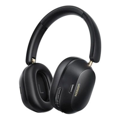 6. Ugreen Headphones Calls/Music/Sports/Everyday Black