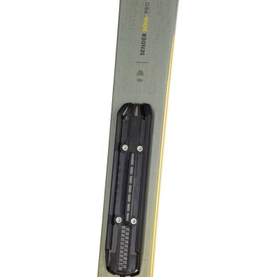 8. ROSSIGNOL SENDER SOUL PRO XP10 ski set