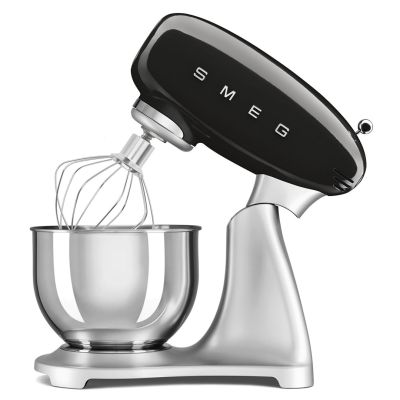 3. SMEG SMF04BLEU Kitchen Machine