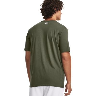 13. Under Armour Camo Chest Stripe T-shirt M 1376830 390