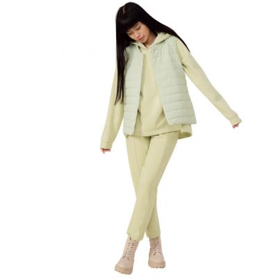 3. Outhorn W HOL22 KUDP600 42S Vest