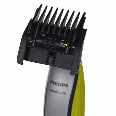 8. PHILIPS Oneblade 360 QP shaver 2834/23