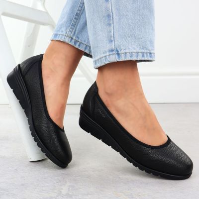 5. Rieker L5360-00 Women's Black Leather Slip-On Shoes
